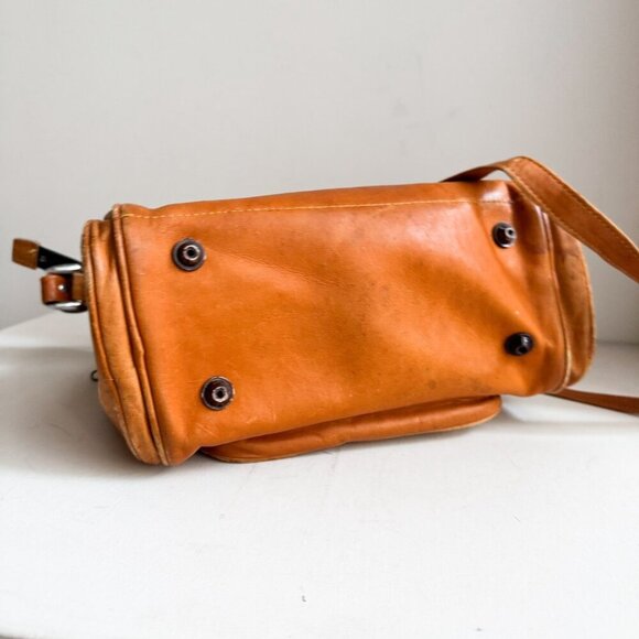 Vintage 70s Natural Leather Camera Bag - Picture 6 of 8